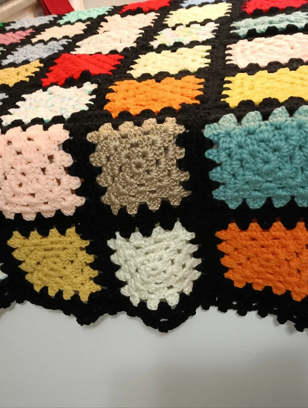 Like New Vintage Handmade Black Multicolor Granny Square Crotchet Afghan